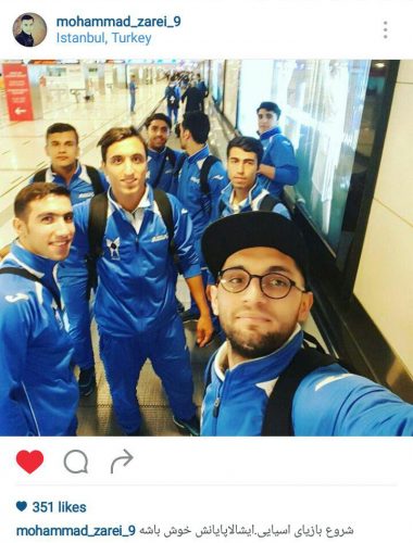 محمد زارعی؛ بازیکن جوان تیم ملی فوتسال دانشجویی؛ عکسی از فرودگاه استانبول ترکیه منتشر کرد و برای شروع بازی ها آرزوی موفقیت کرد.